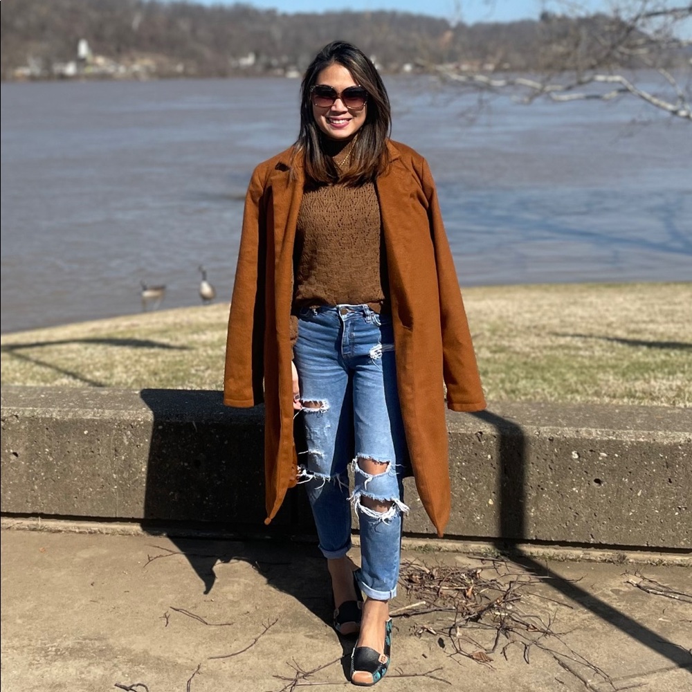 Meet your Posher, Isabel